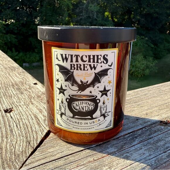 NEW California Candle Witches Brew Scented Candle 9oz Pumpkin Cinnamon Vanilla - Picture 1 of 4